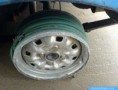 /album/srandovni-a-hloupe-napady/instead-tires-garden-hose-statt-winterreifen-gartenschlauch-pneus-au-lieu-tuyau-darrosage-misto-pneumatiky-zahradni-hadice-jpg/